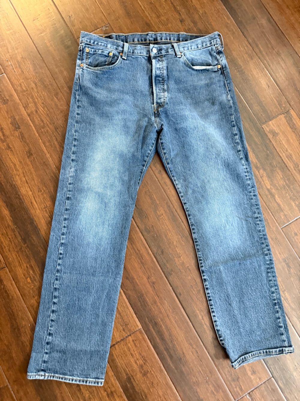 Levi's 501 Button Fly Light Blue Straight Leg Jeans 38x32